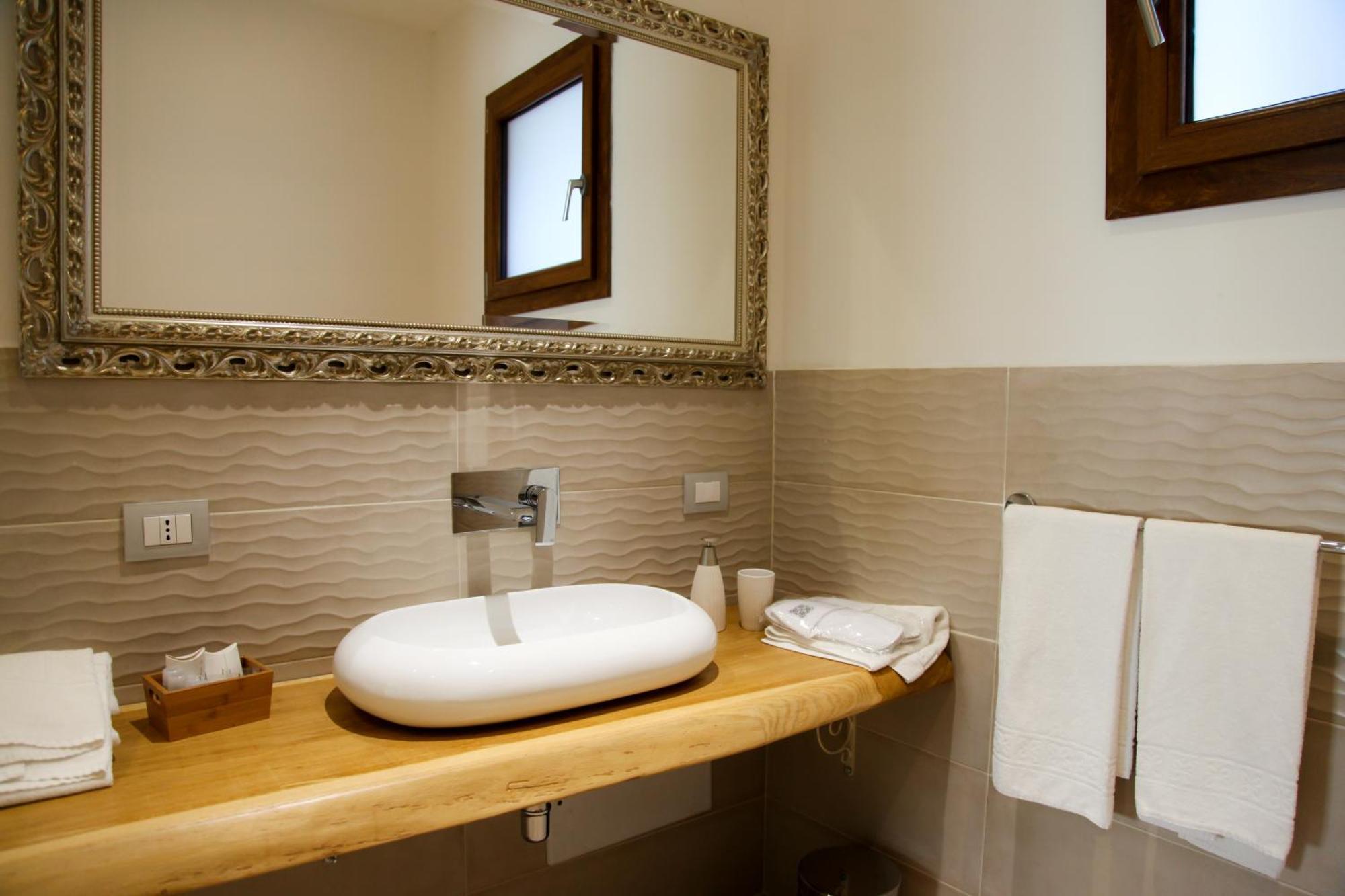 Hypnos Boutique Hotel San Teodoro  Dış mekan fotoğraf