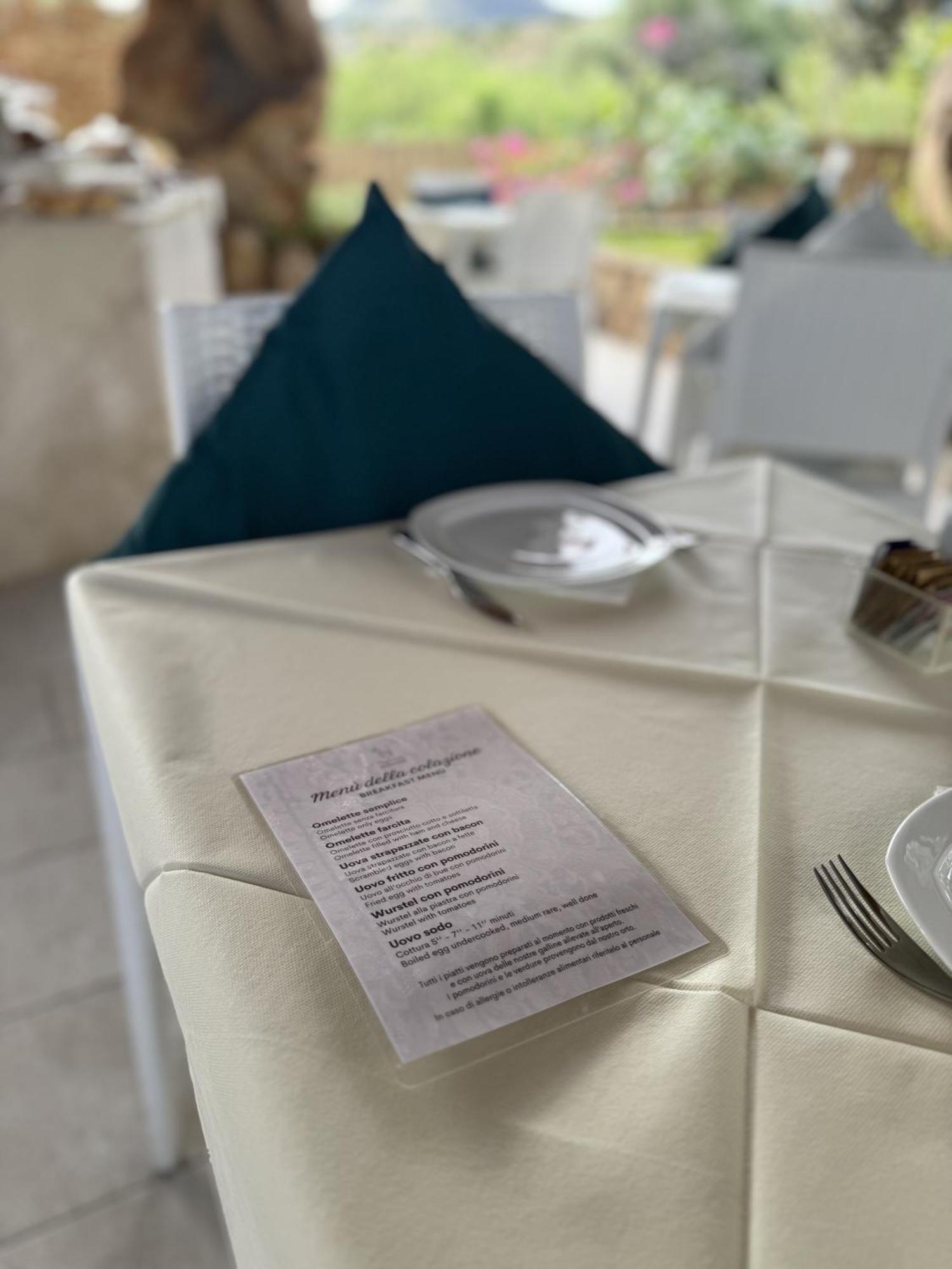 Hypnos Boutique Hotel San Teodoro  Dış mekan fotoğraf