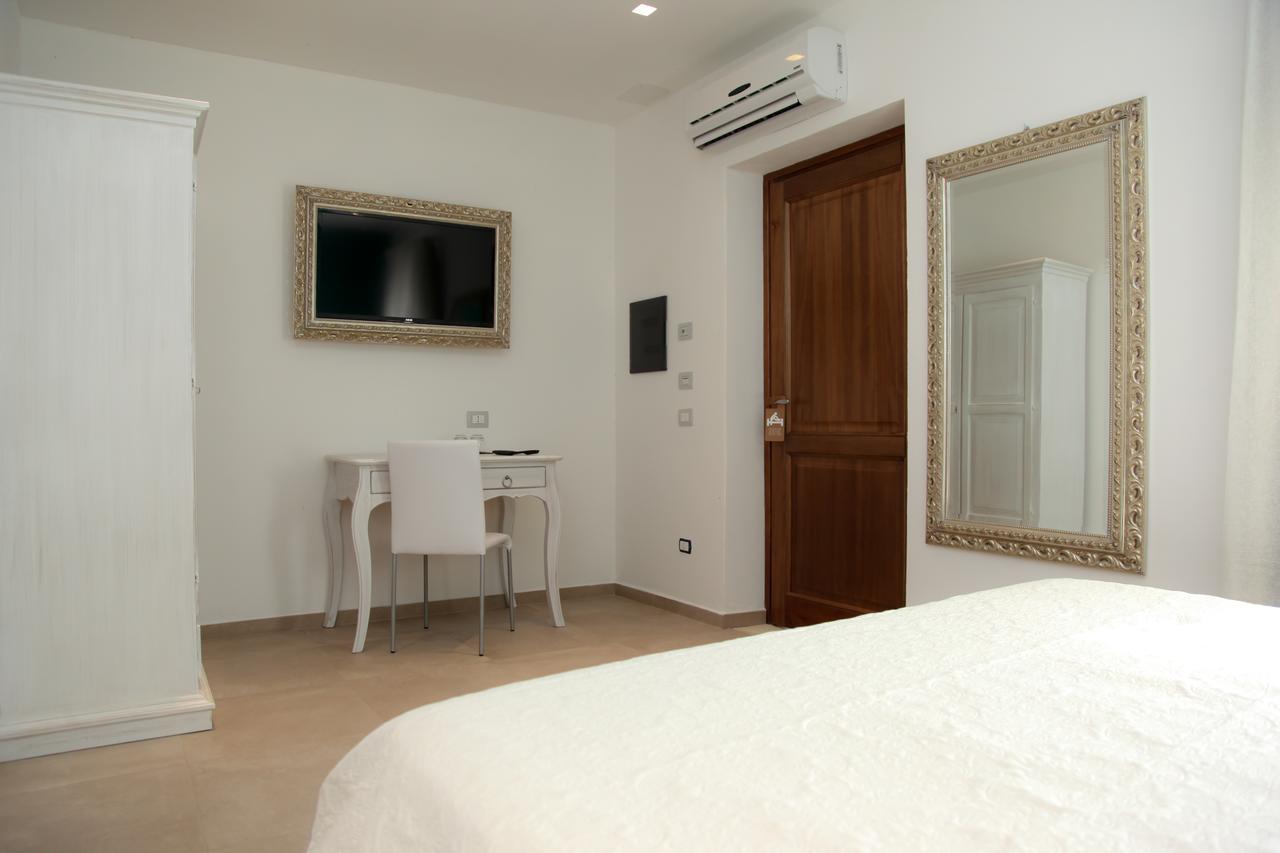 Hypnos Boutique Hotel San Teodoro  Dış mekan fotoğraf